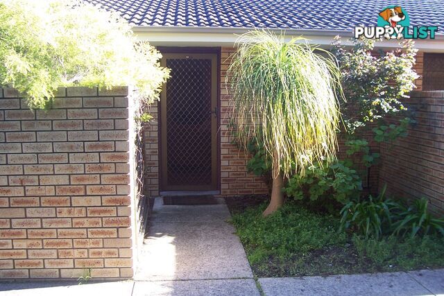 Unit 4/129 Hubert St EAST VICTORIA PARK WA 6101