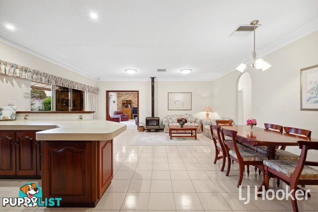 14 Chesters Way WINTHROP WA 6150