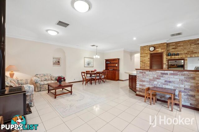 14 Chesters Way WINTHROP WA 6150