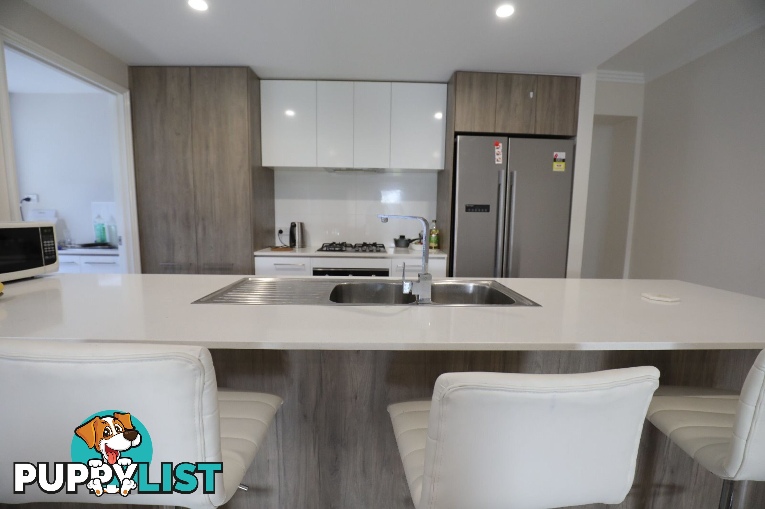 72 Hartfield St QUEENS PARK WA 6107