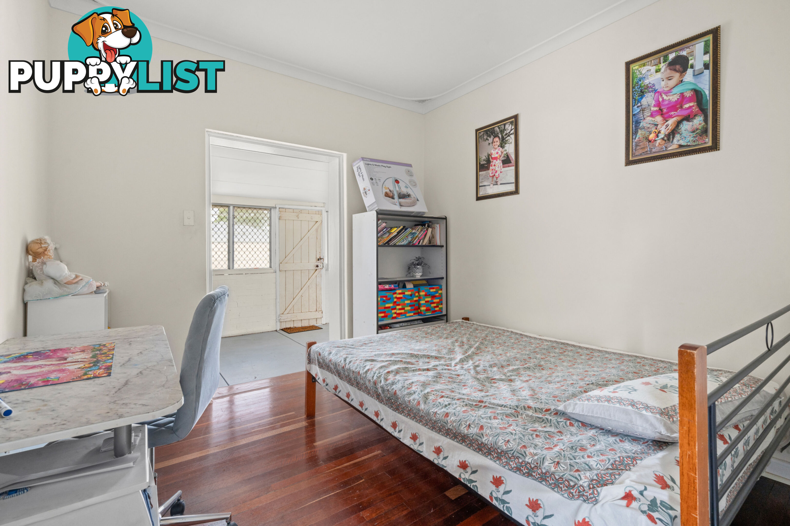 6 Hunt Street THORNLIE WA 6108