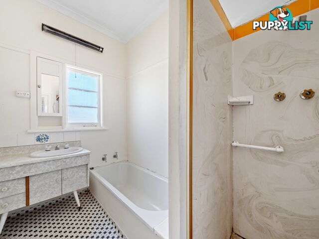 8 Plummer Street EAST VICTORIA PARK WA 6101