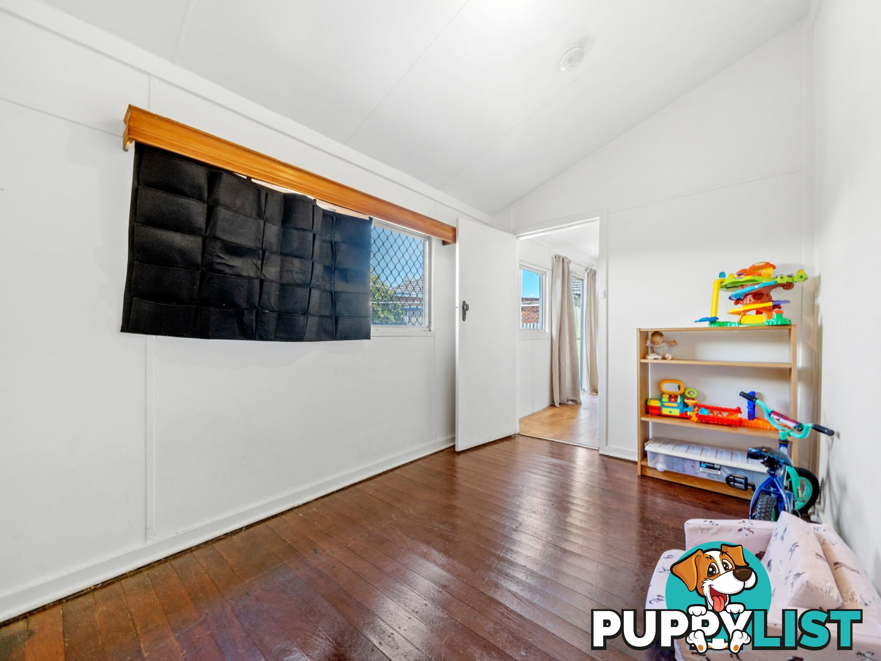 8 Plummer Street EAST VICTORIA PARK WA 6101