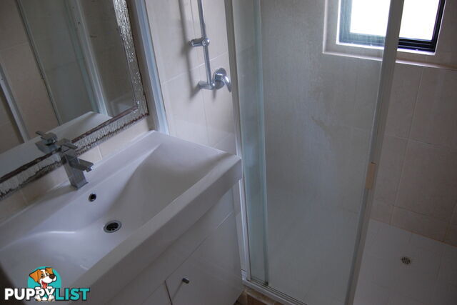 403 Berwick St ST JAMES WA 6102