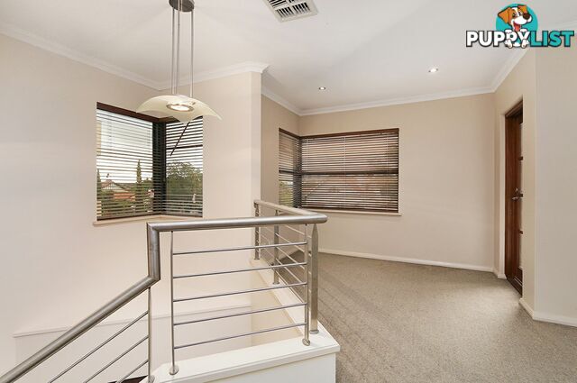 2/125 Hensman Street SOUTH PERTH WA 6151