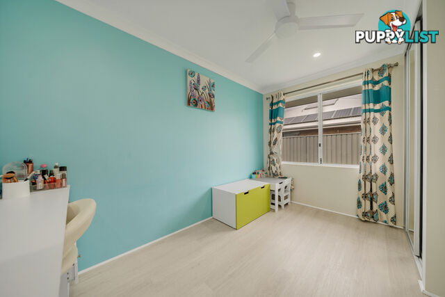 4 Serisier Parkway QUEENS PARK WA 6107