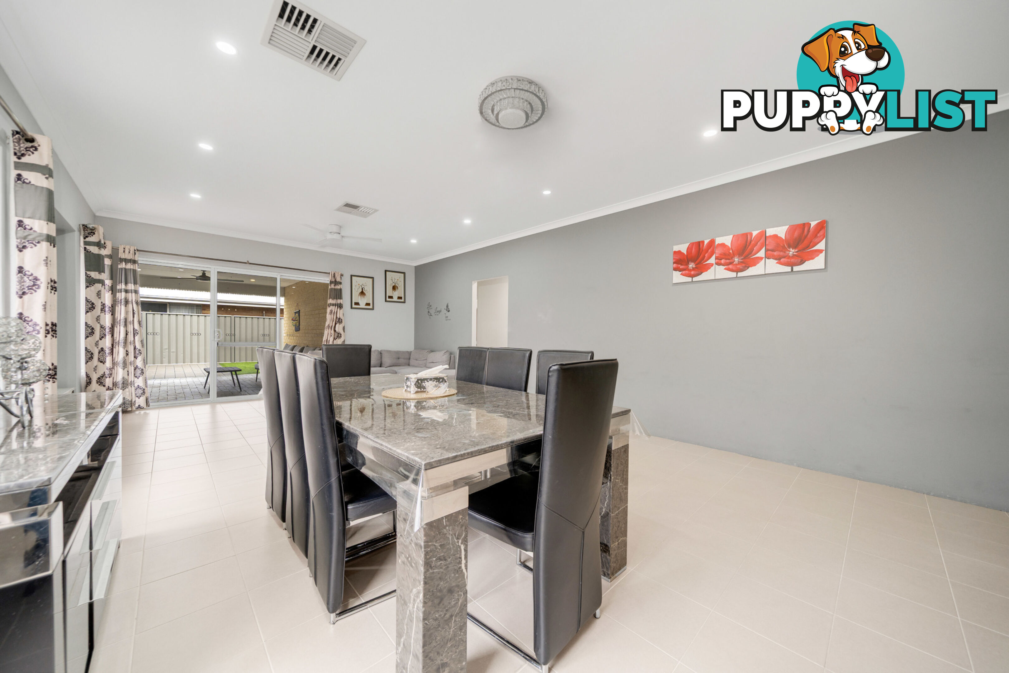 4 Serisier Parkway QUEENS PARK WA 6107