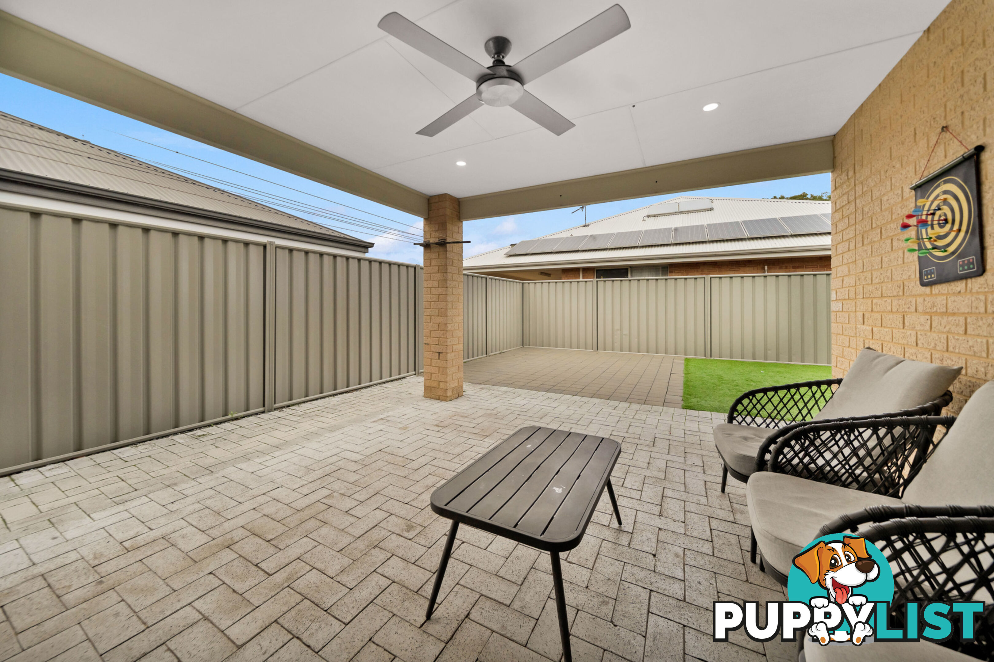 4 Serisier Parkway QUEENS PARK WA 6107