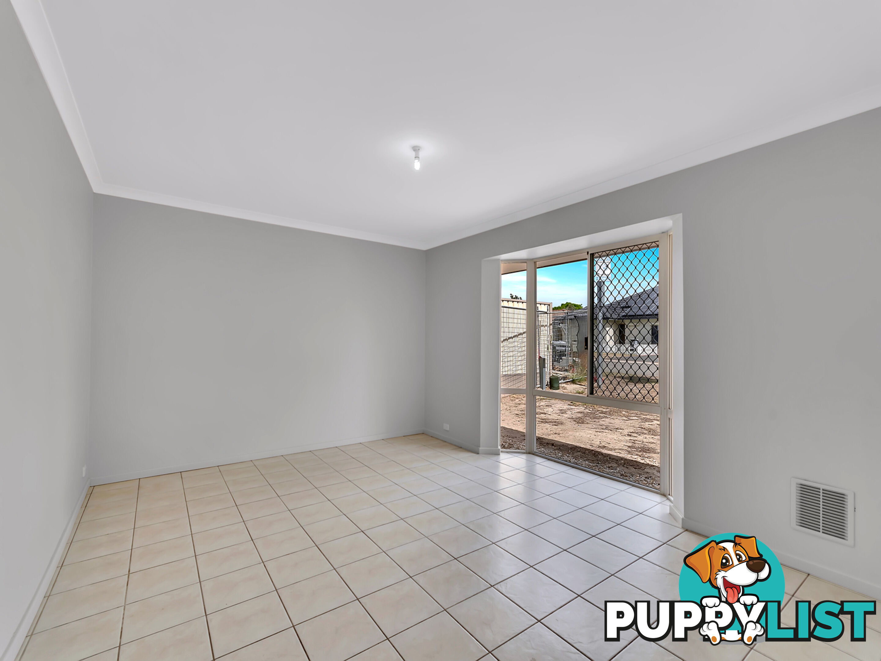 5 Mcintosh St QUEENS PARK WA 6107