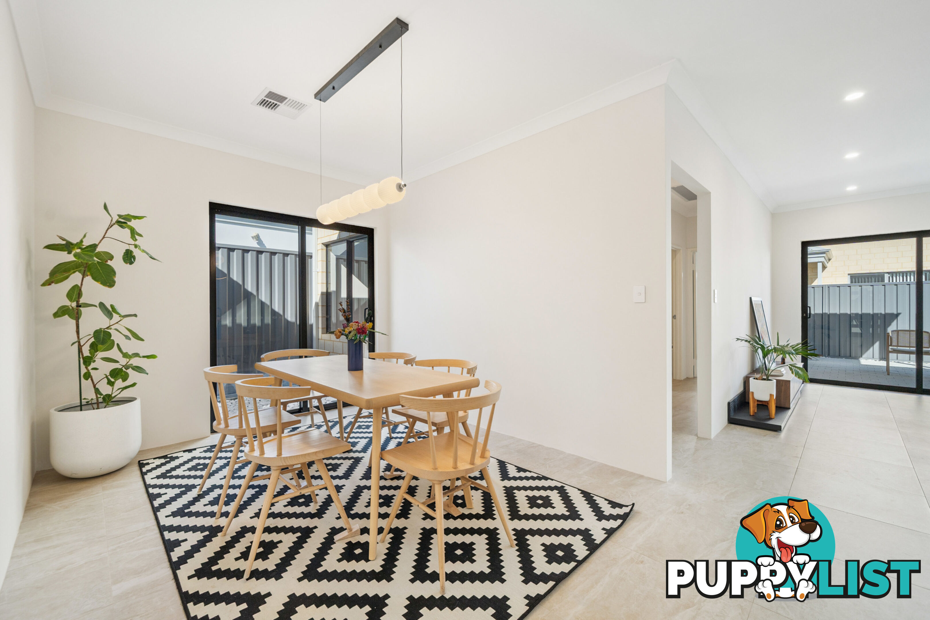 10 Botanical Place CANNING VALE WA 6155