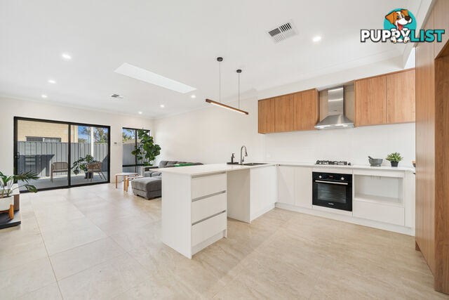 10 Botanical Place CANNING VALE WA 6155