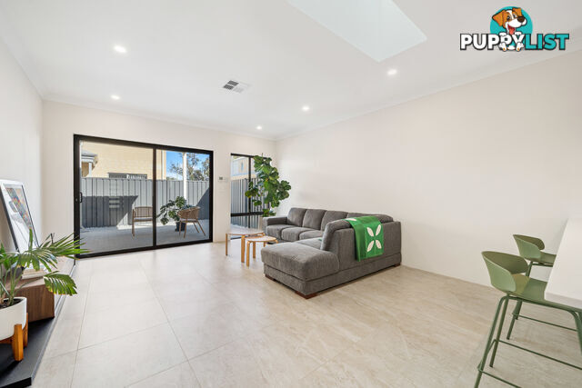 10 Botanical Place CANNING VALE WA 6155