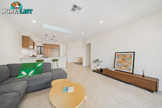 10 Botanical Place CANNING VALE WA 6155
