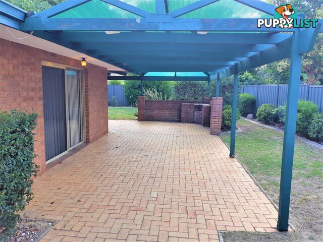 22 Larkspur Place THORNLIE WA 6108