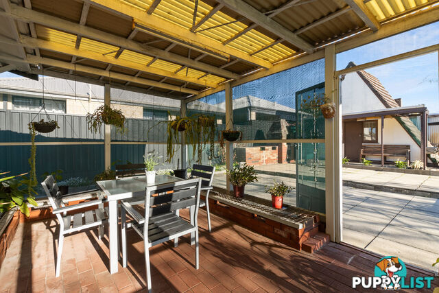 33 Walpole Street ST JAMES WA 6102