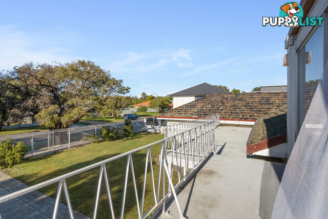33 Walpole Street ST JAMES WA 6102