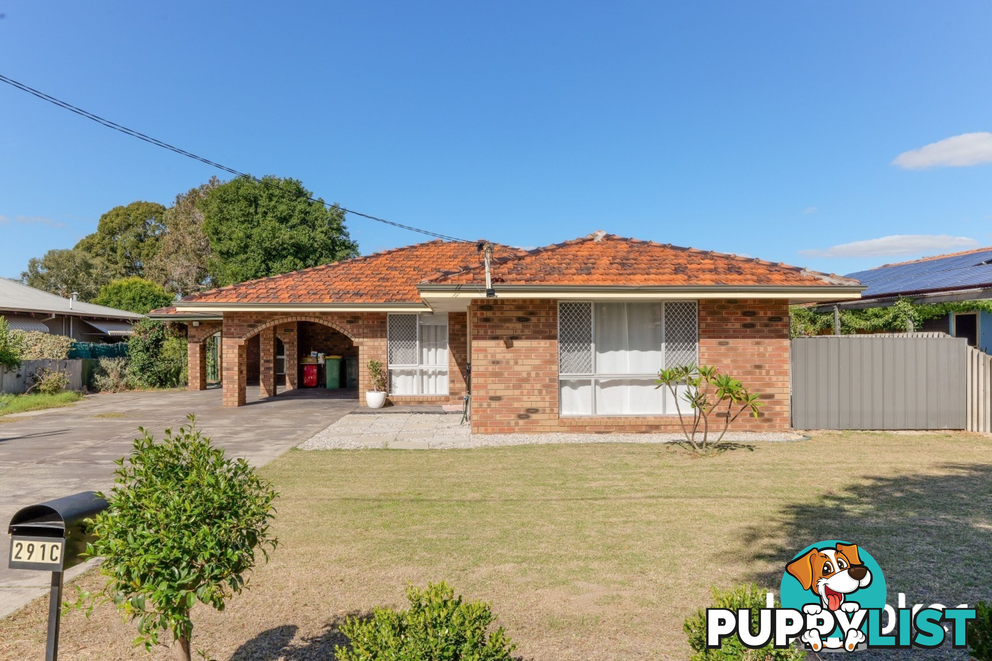 291C Wharf St QUEENS PARK WA 6107
