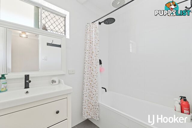 291C Wharf St QUEENS PARK WA 6107