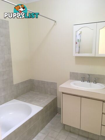 Unit 1/402 Hector St YOKINE WA 6060