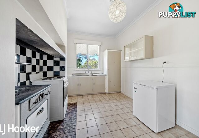 8 Plummer Street EAST VICTORIA PARK WA 6101