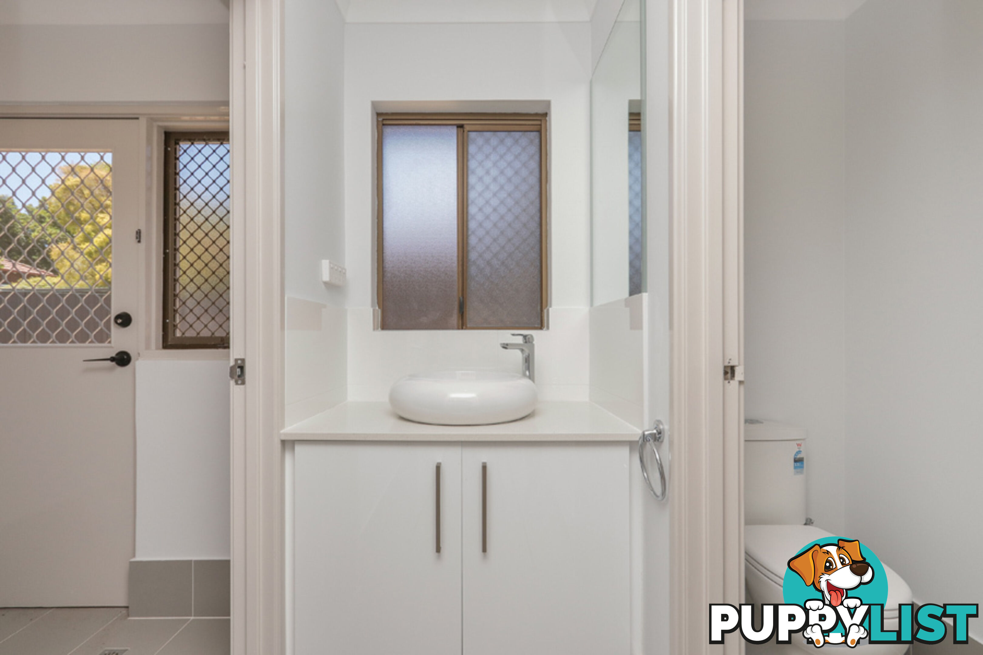 1A Archdeacon St EAST VICTORIA PARK WA 6101