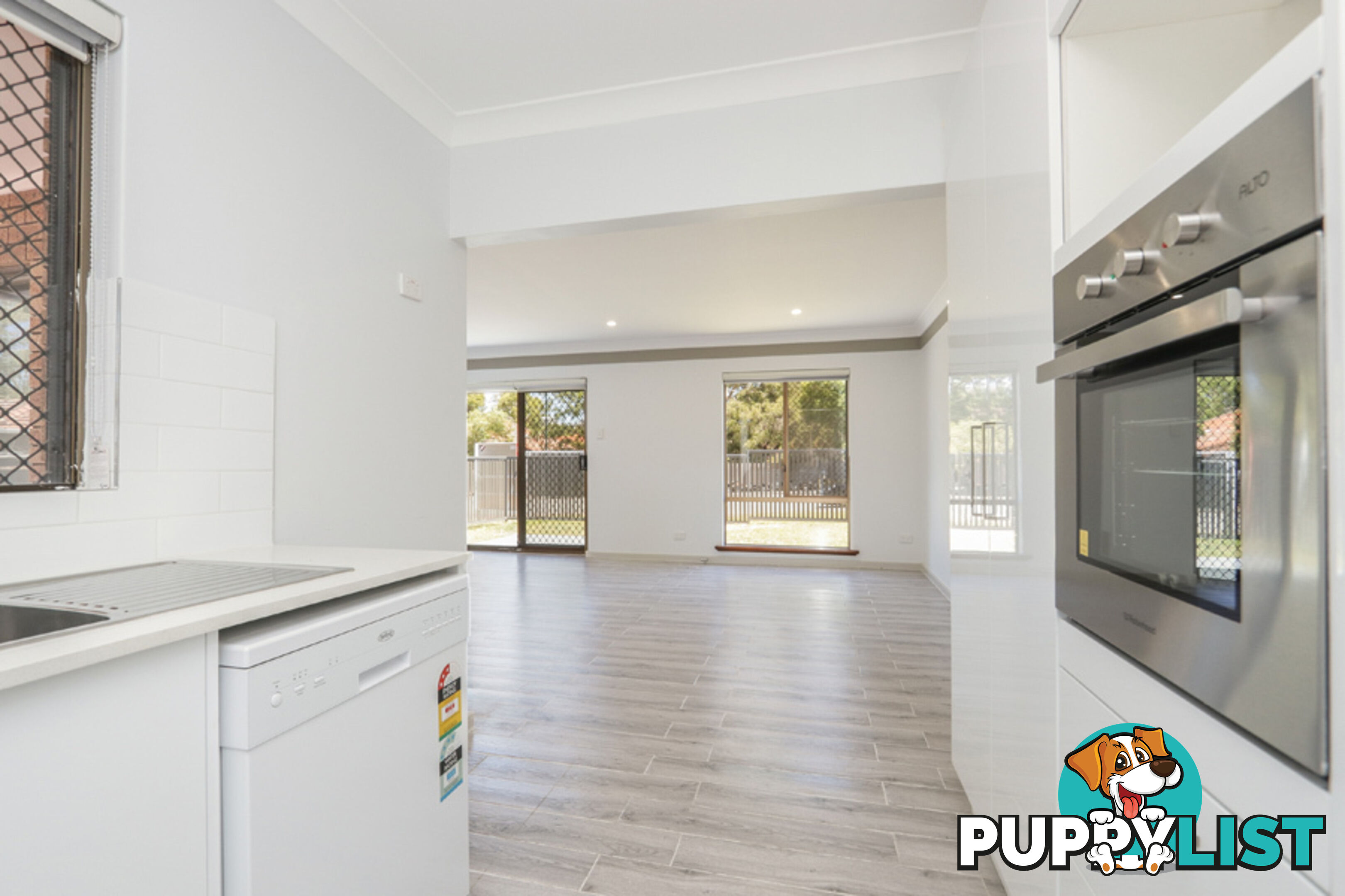 1A Archdeacon St EAST VICTORIA PARK WA 6101