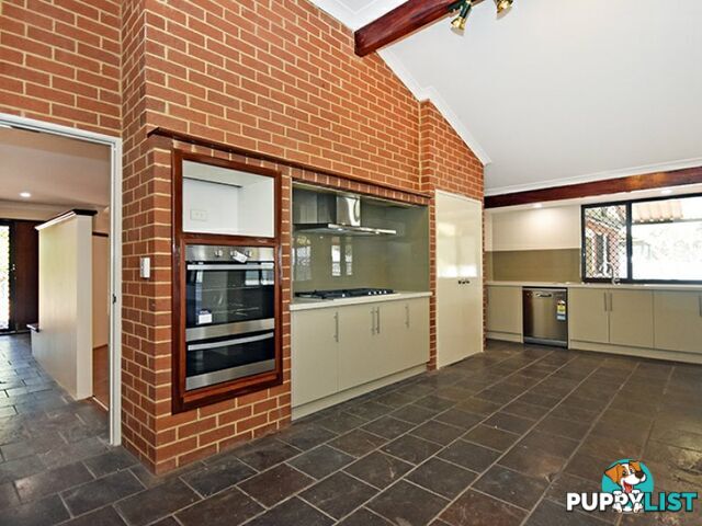 157 Summerlakes Parade BALLAJURA WA 6066