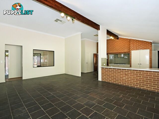 157 Summerlakes Parade BALLAJURA WA 6066