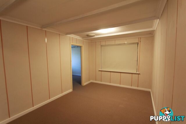 215 Knutsford Av KEWDALE WA 6105