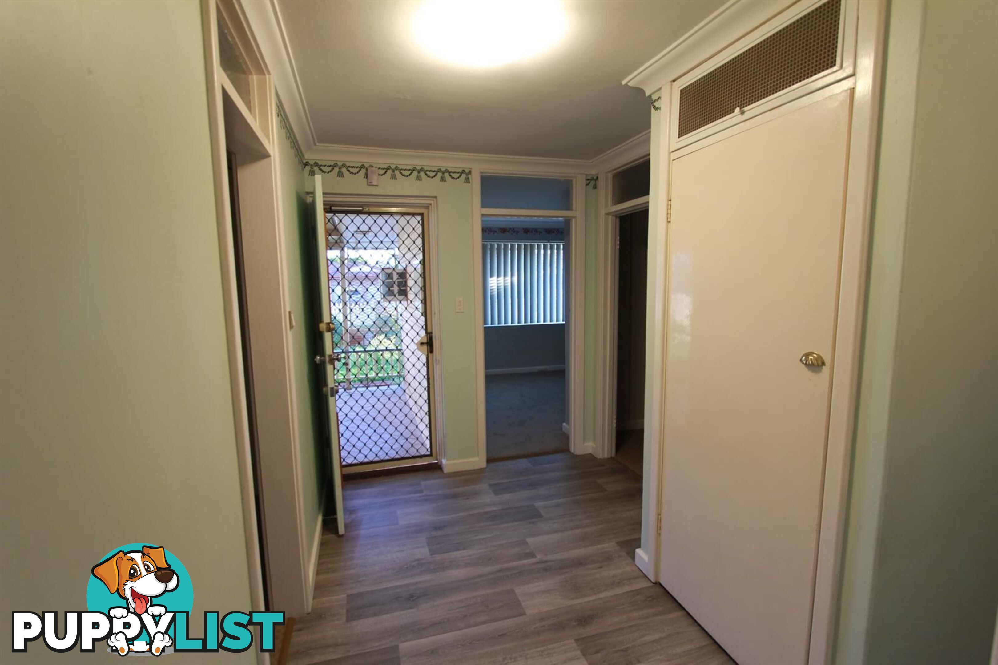 215 Knutsford Av KEWDALE WA 6105
