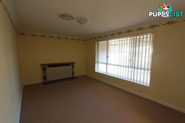 215 Knutsford Av KEWDALE WA 6105