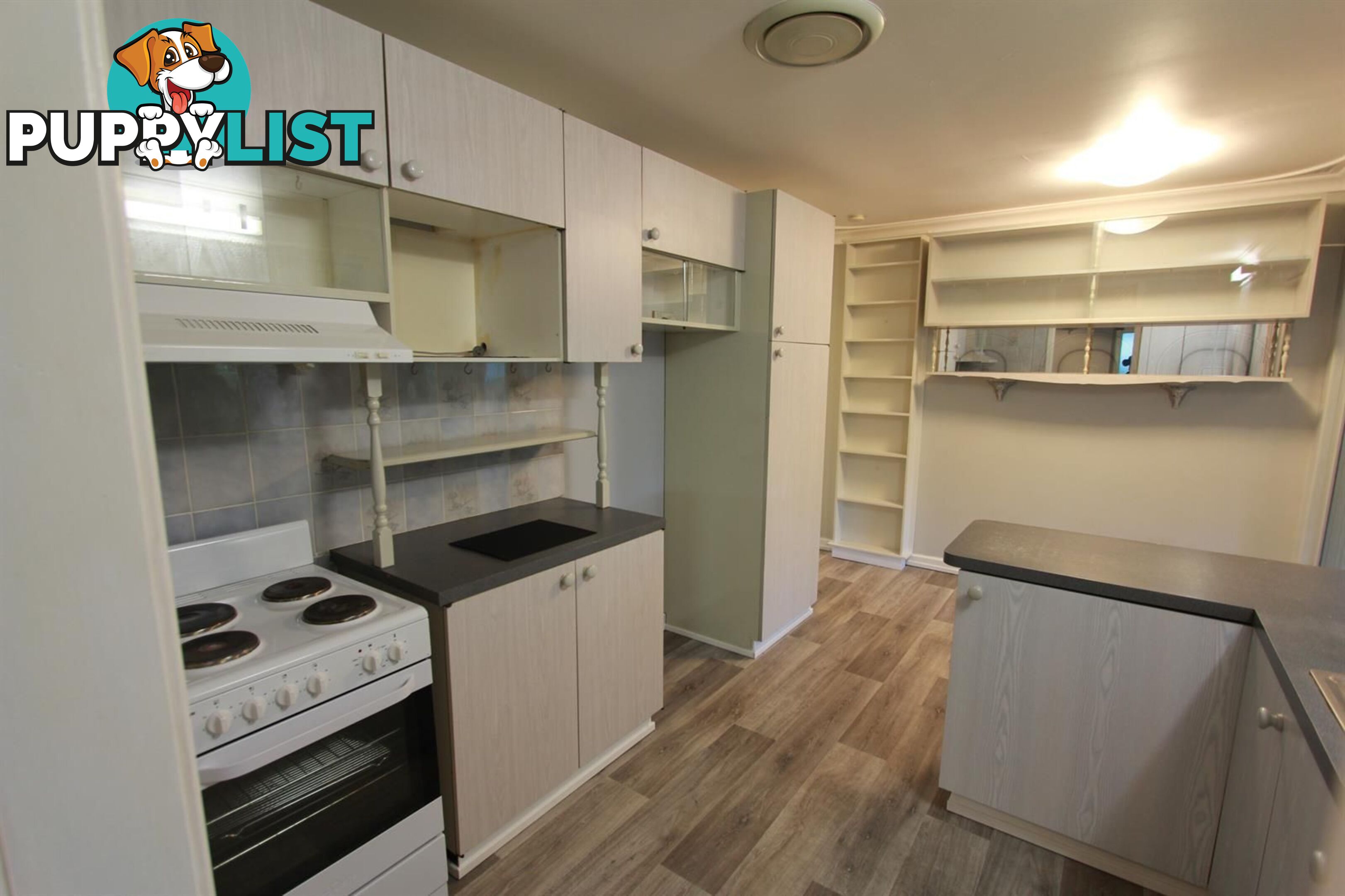 215 Knutsford Av KEWDALE WA 6105