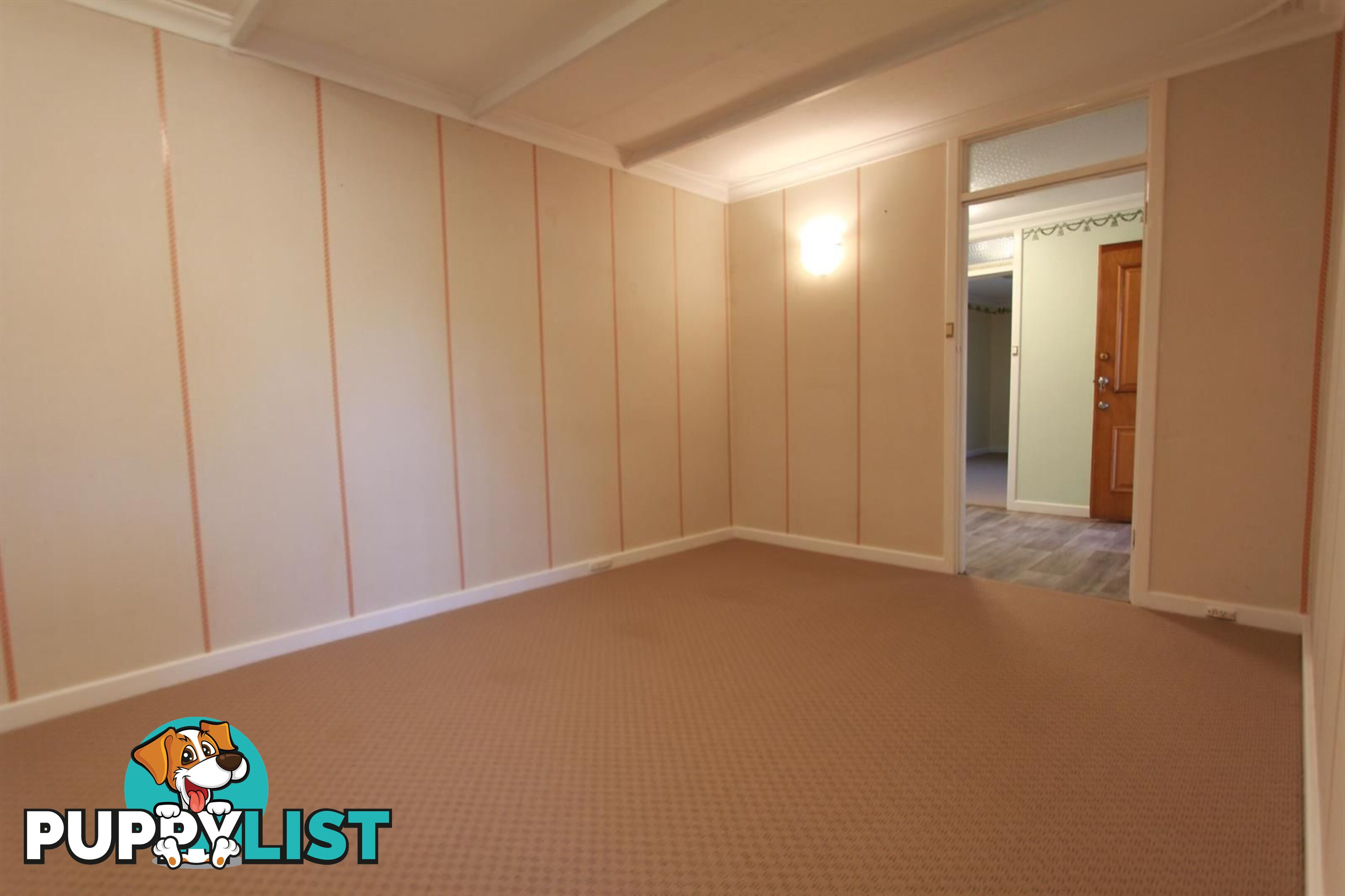 215 Knutsford Av KEWDALE WA 6105
