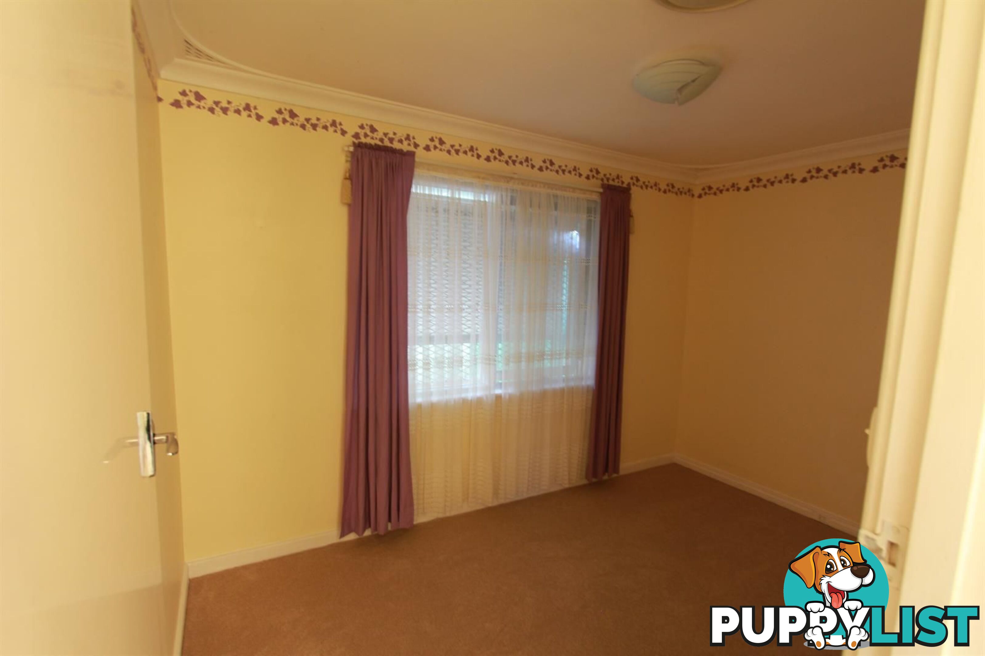 215 Knutsford Av KEWDALE WA 6105