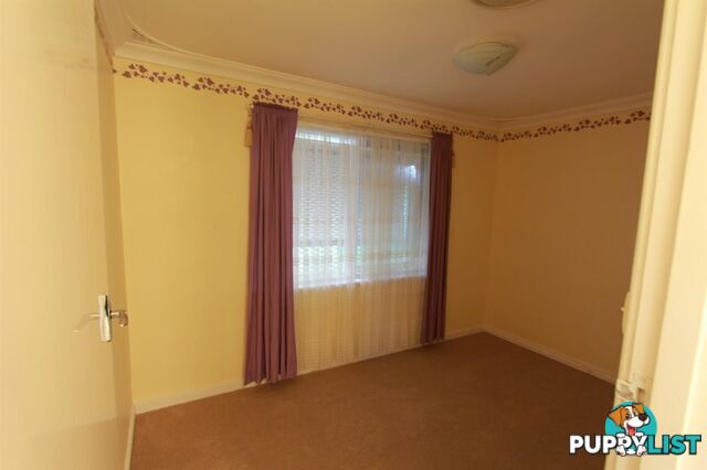 215 Knutsford Av KEWDALE WA 6105