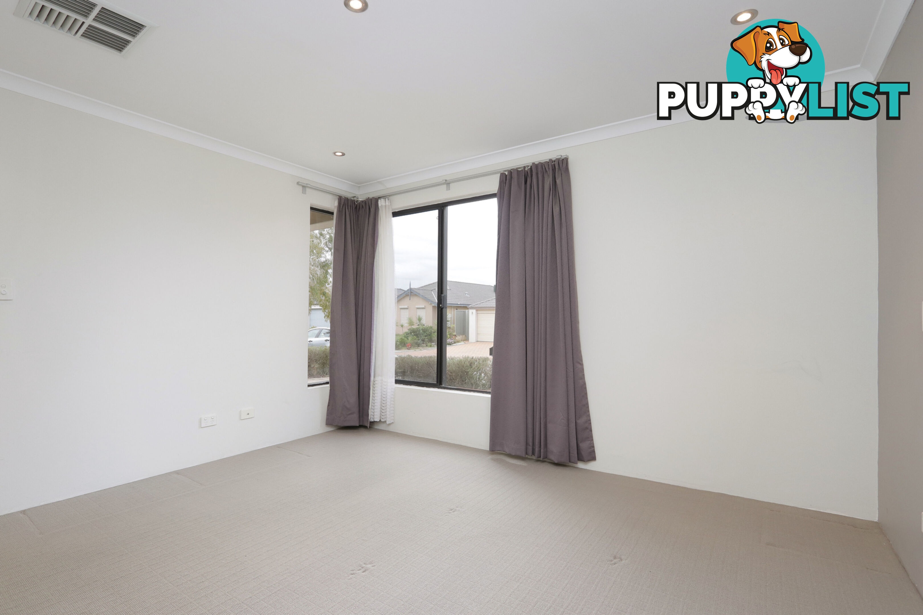 18 Blacksmith St QUEENS PARK WA 6107