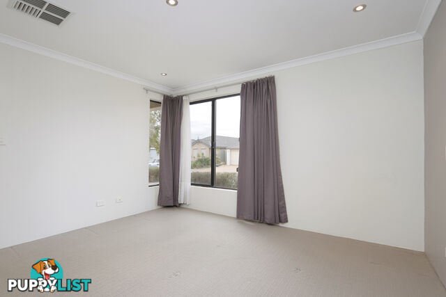 18 Blacksmith St QUEENS PARK WA 6107