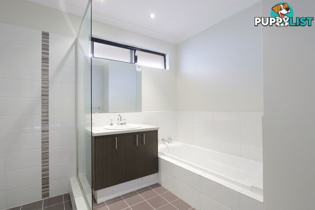 18 Blacksmith St QUEENS PARK WA 6107