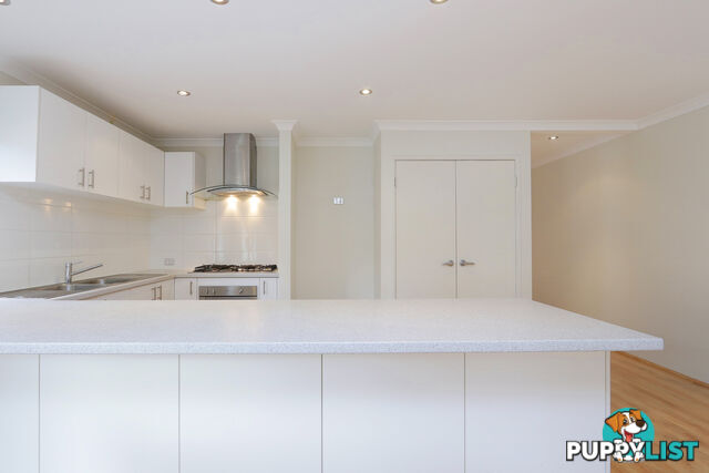 18 Blacksmith St QUEENS PARK WA 6107