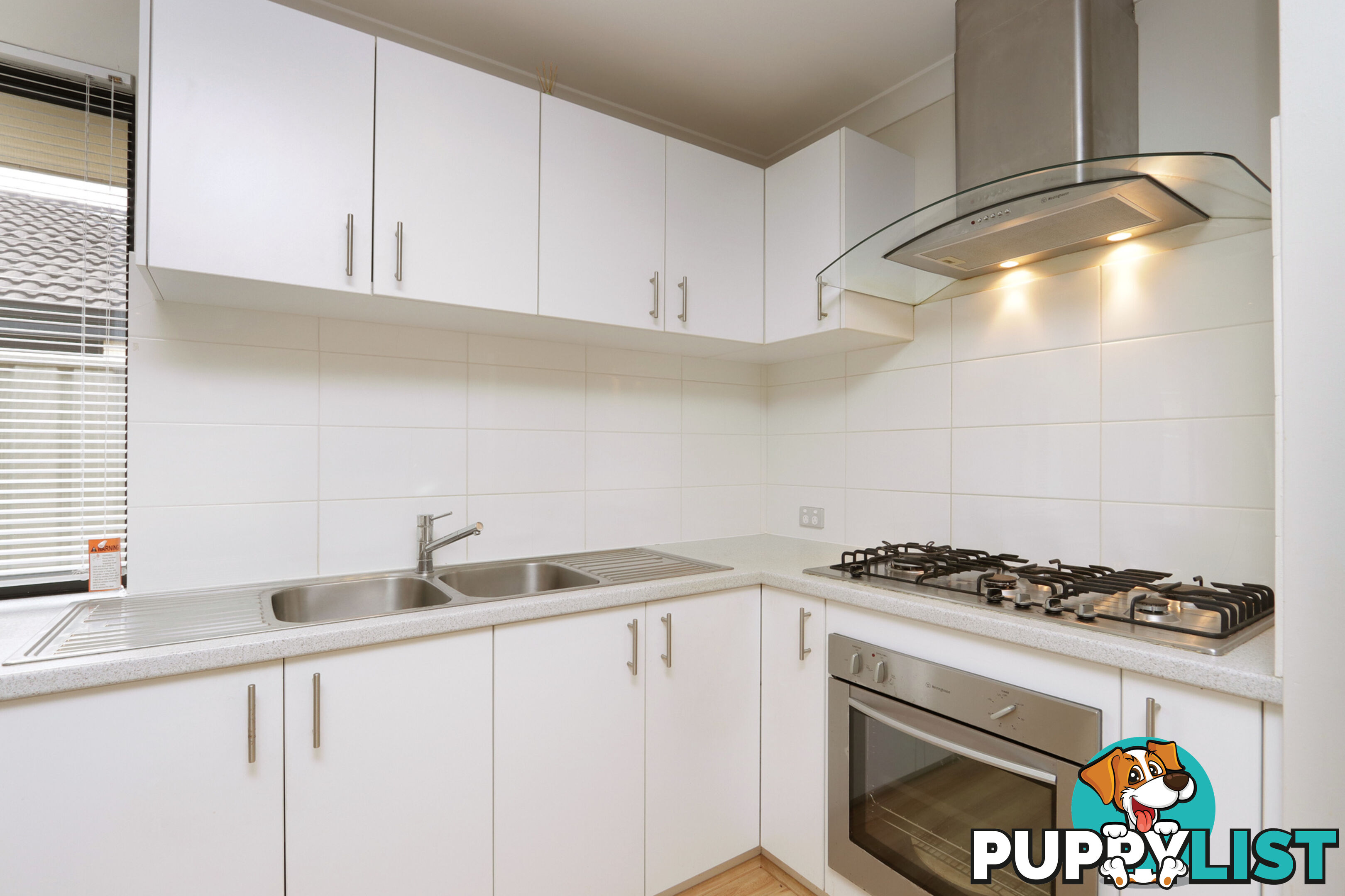 18 Blacksmith St QUEENS PARK WA 6107