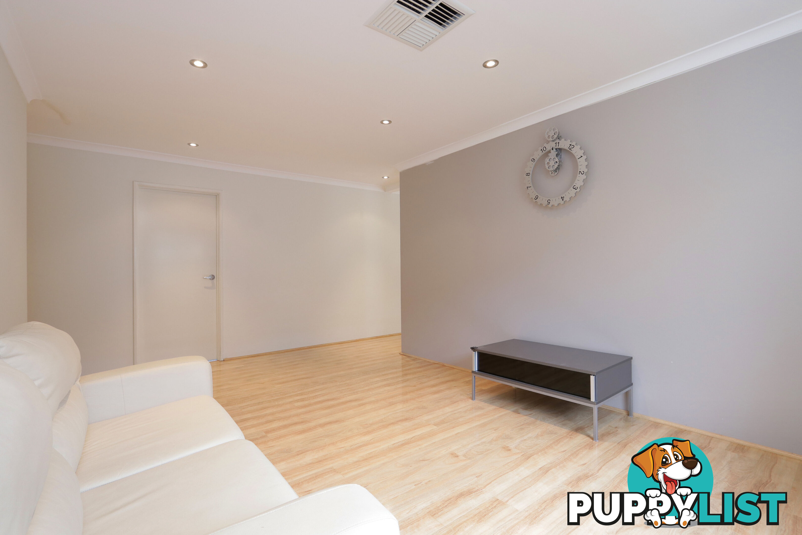 18 Blacksmith St QUEENS PARK WA 6107