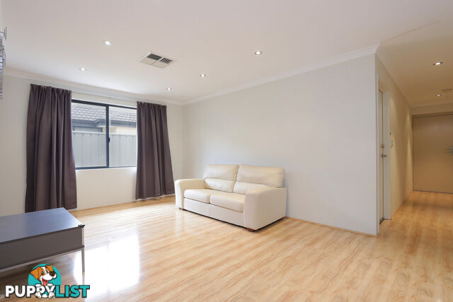 18 Blacksmith St QUEENS PARK WA 6107