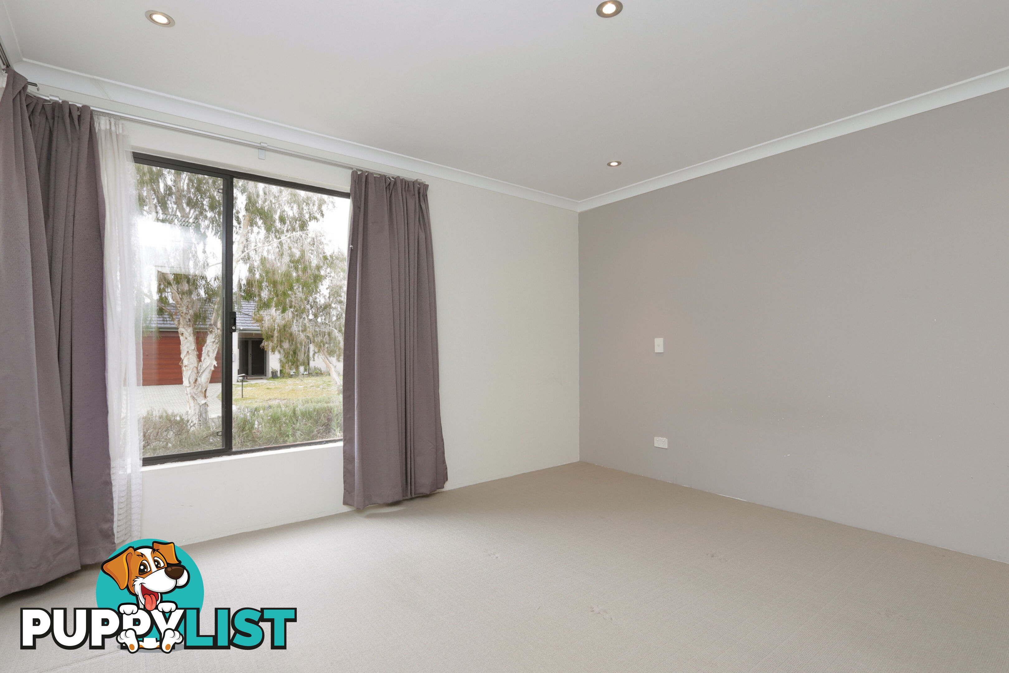18 Blacksmith St QUEENS PARK WA 6107
