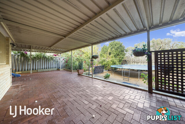 27 Burton Retreat STRATTON WA 6056