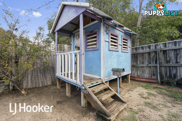 27 Burton Retreat STRATTON WA 6056