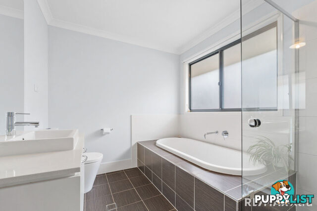 52 Thomas Icely Ave BUNGARRIBEE NSW 2767