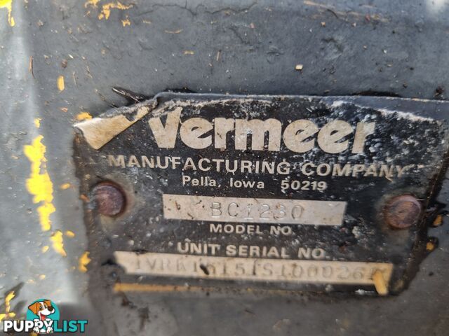 Vermeer chipper