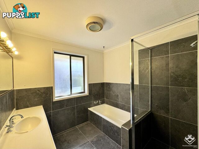 152 Heeb Street Benowa QLD 4217
