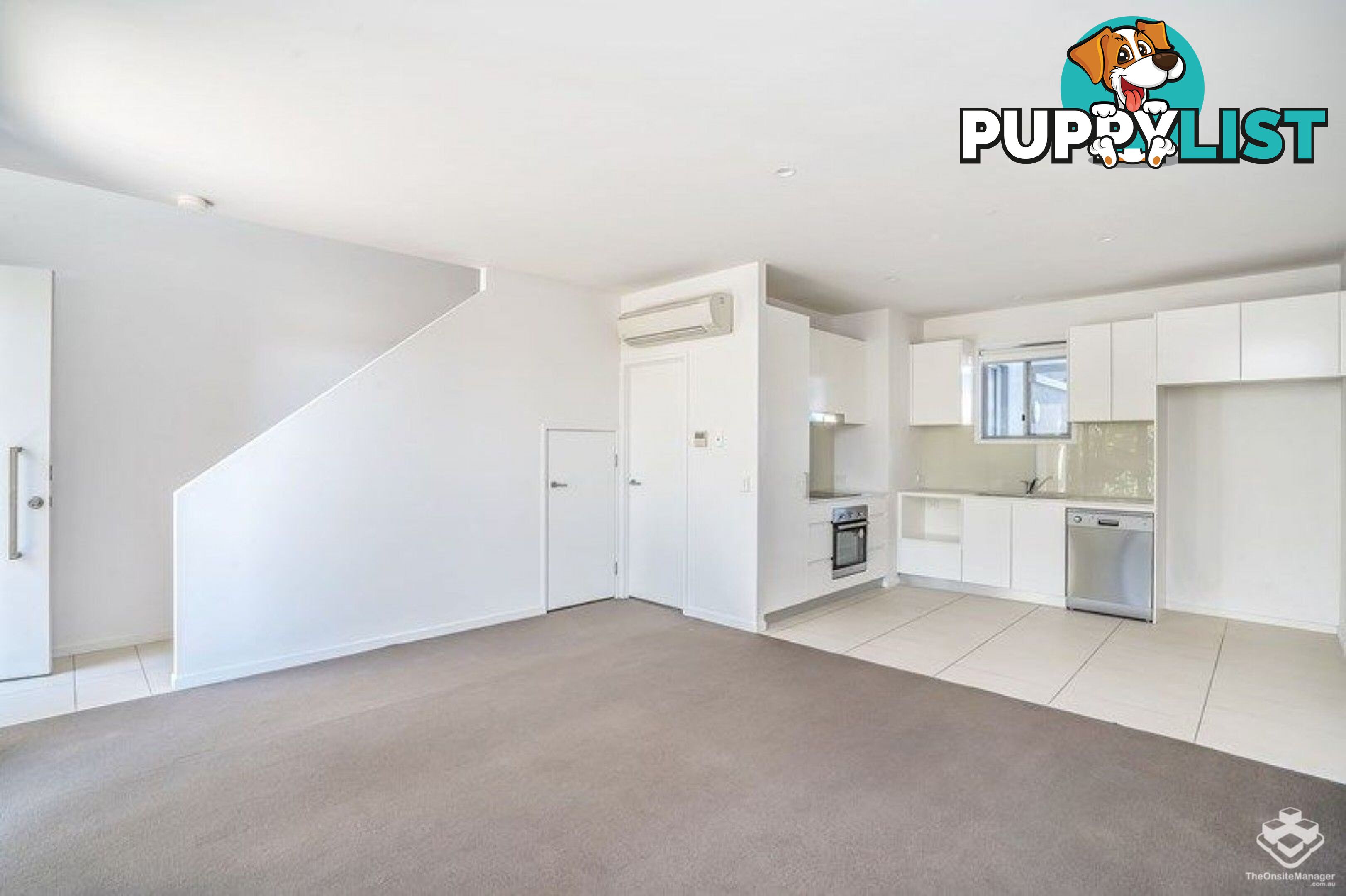 13/2 Emily Way Varsity Lakes QLD 4227