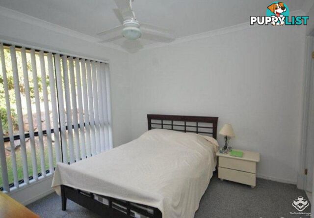5 Buffalo Crescent Pacific Pines QLD 4211